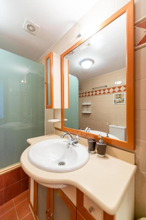 Nice Apartment Center City Grenade Extérieur photo